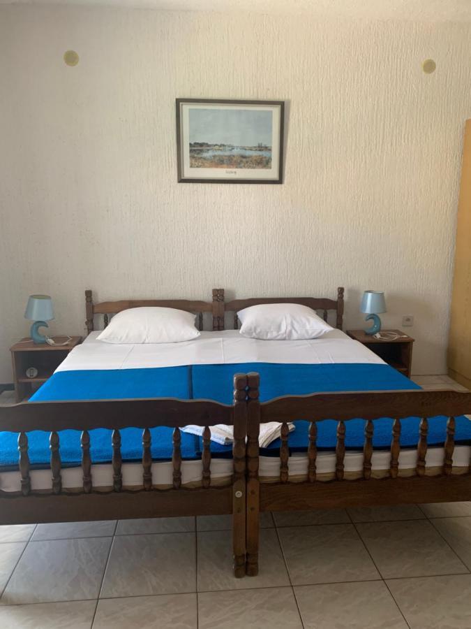 Apartmani Dzapo Srima Bagian luar foto